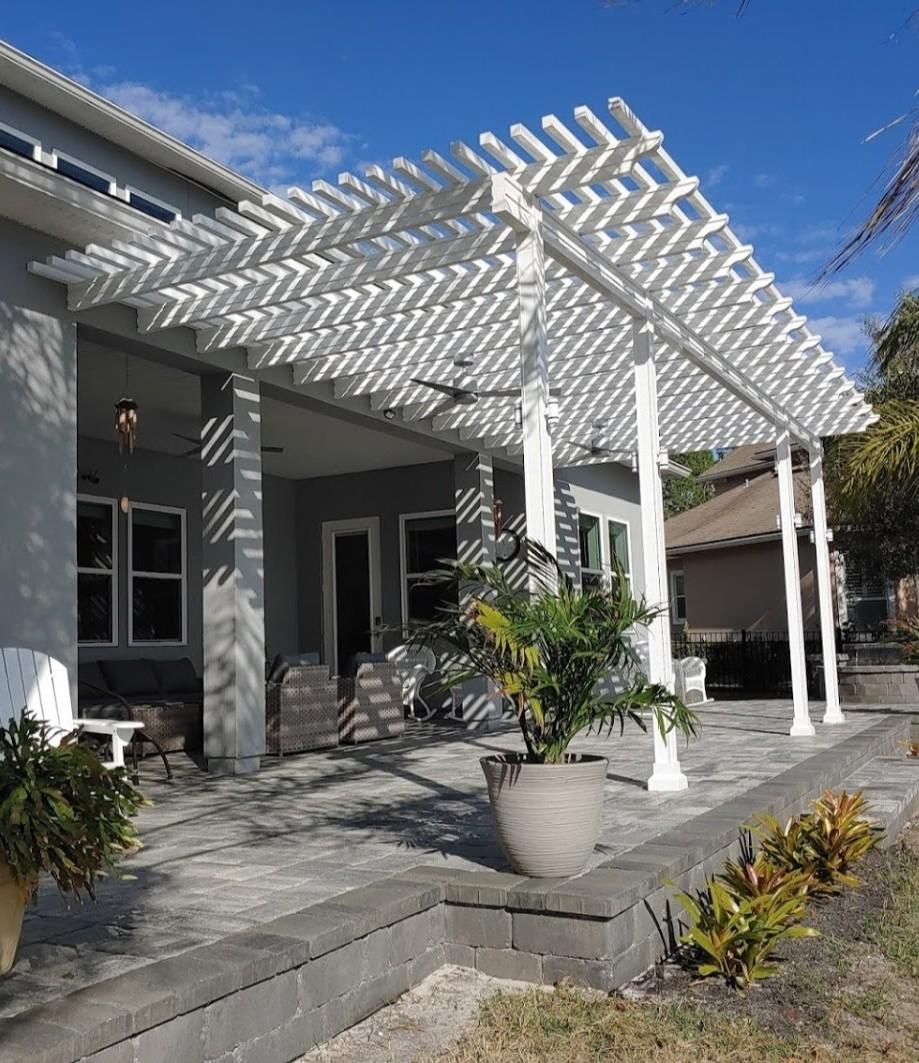 White patio cover and pergola in Northeast Florida